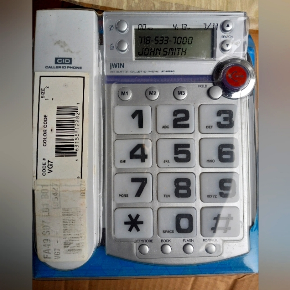 JWIN JTP590WHT Corded speaker phone with caller ID and big numbers in white.
